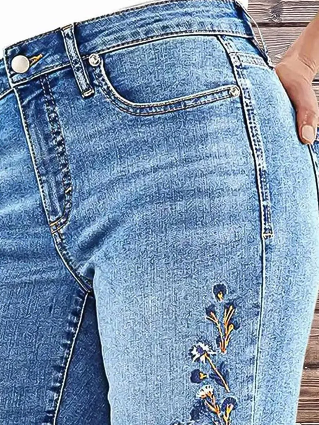 Flamingals Women's Casual Denim Shorts Mid Rise Stretchy Raw Hem Floral Embroidery Bermuda Shorts