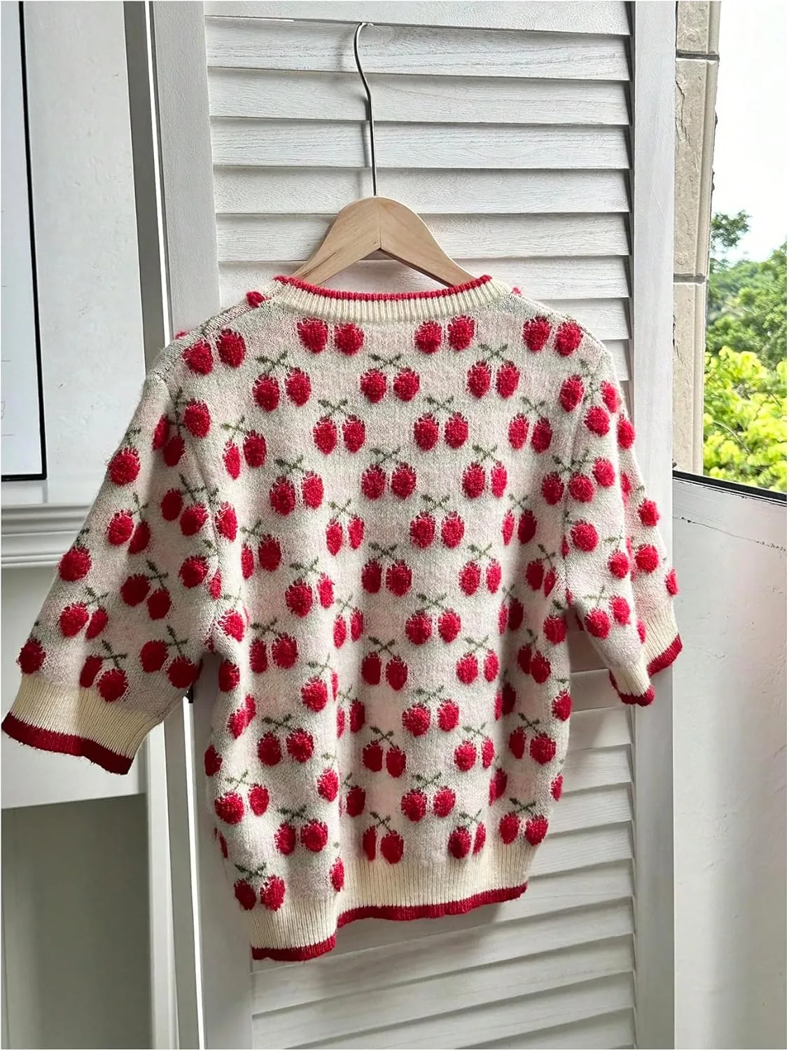 GORGLITTER Women's Cherry Print Embroidery Knit Sweater Round Neck Short Sleeve Pullover Sweater