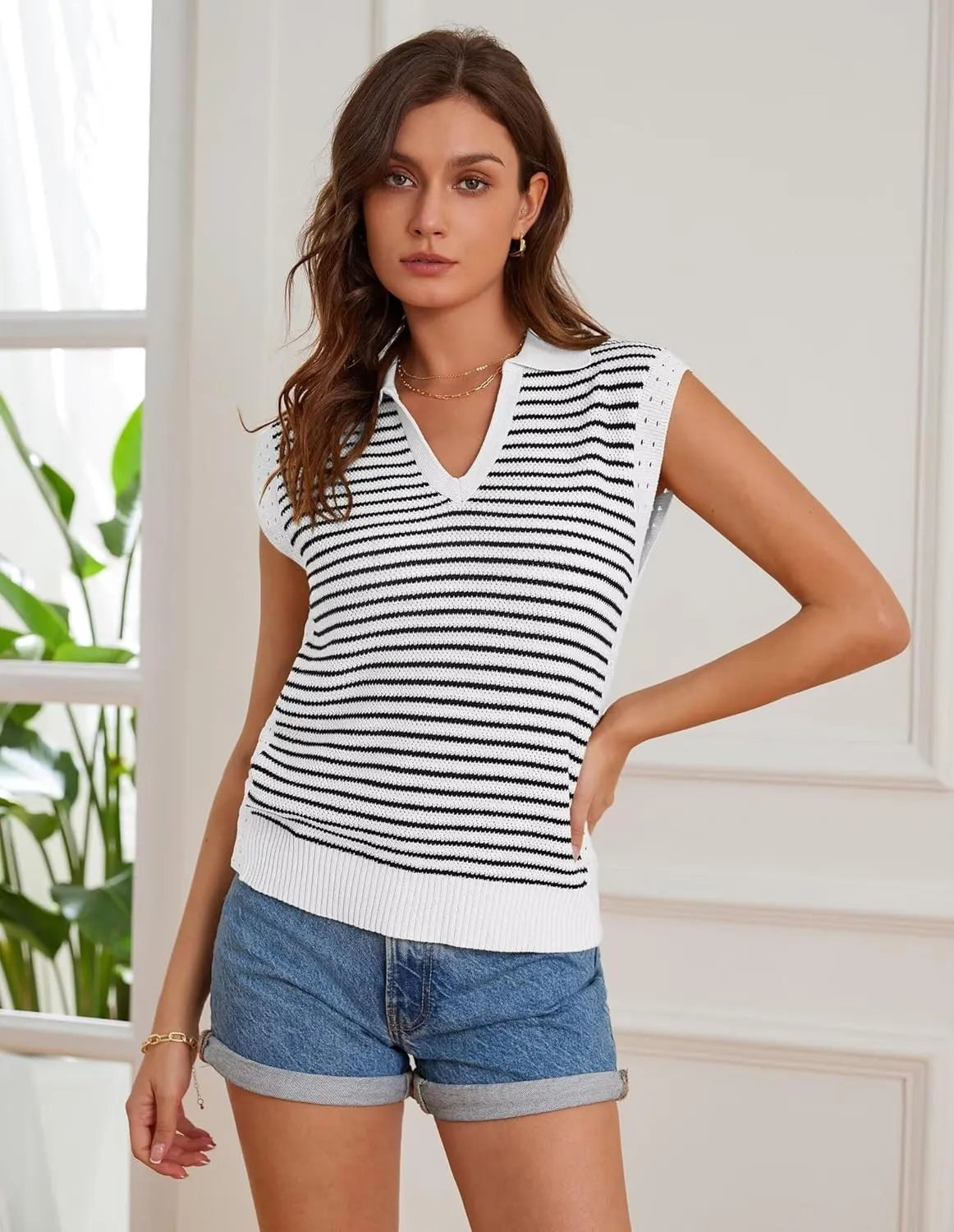 GRACE KARIN Women's Cap Sleeve Sweater Vest Top Y2K Striped V Neck Collar Neck Summer Knit Tank Top 2025 Fashion Outfits