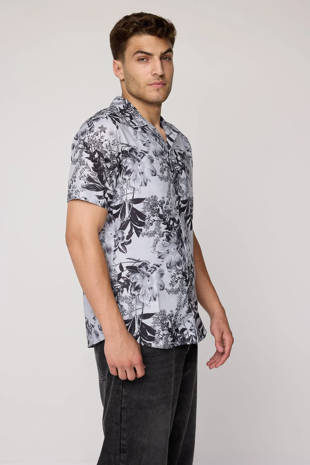 Grey Tropical Printed Men's Casual Shirt