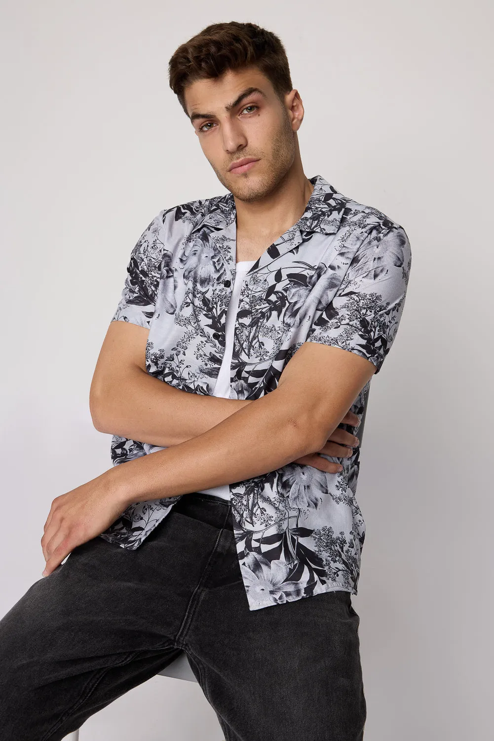 Grey Tropical Printed Men's Casual Shirt