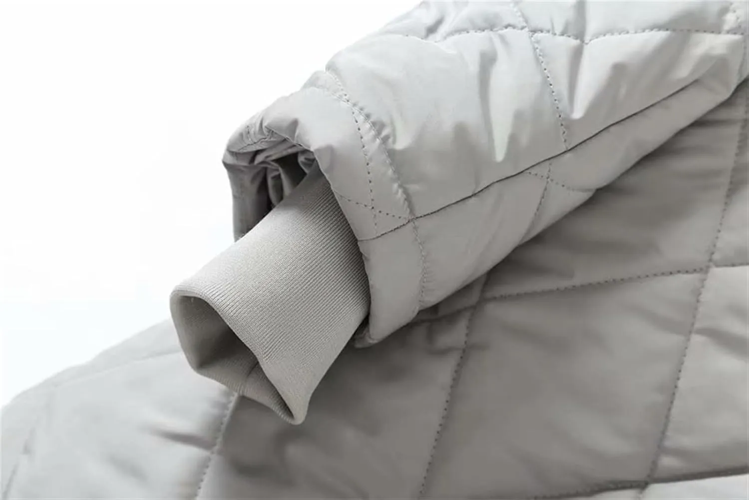 JEsilunmaMY Women's Hooded Long Quilted Jacket Button Down Loose Insulated Puffer Jackets Warm Padded Down Winter Coats