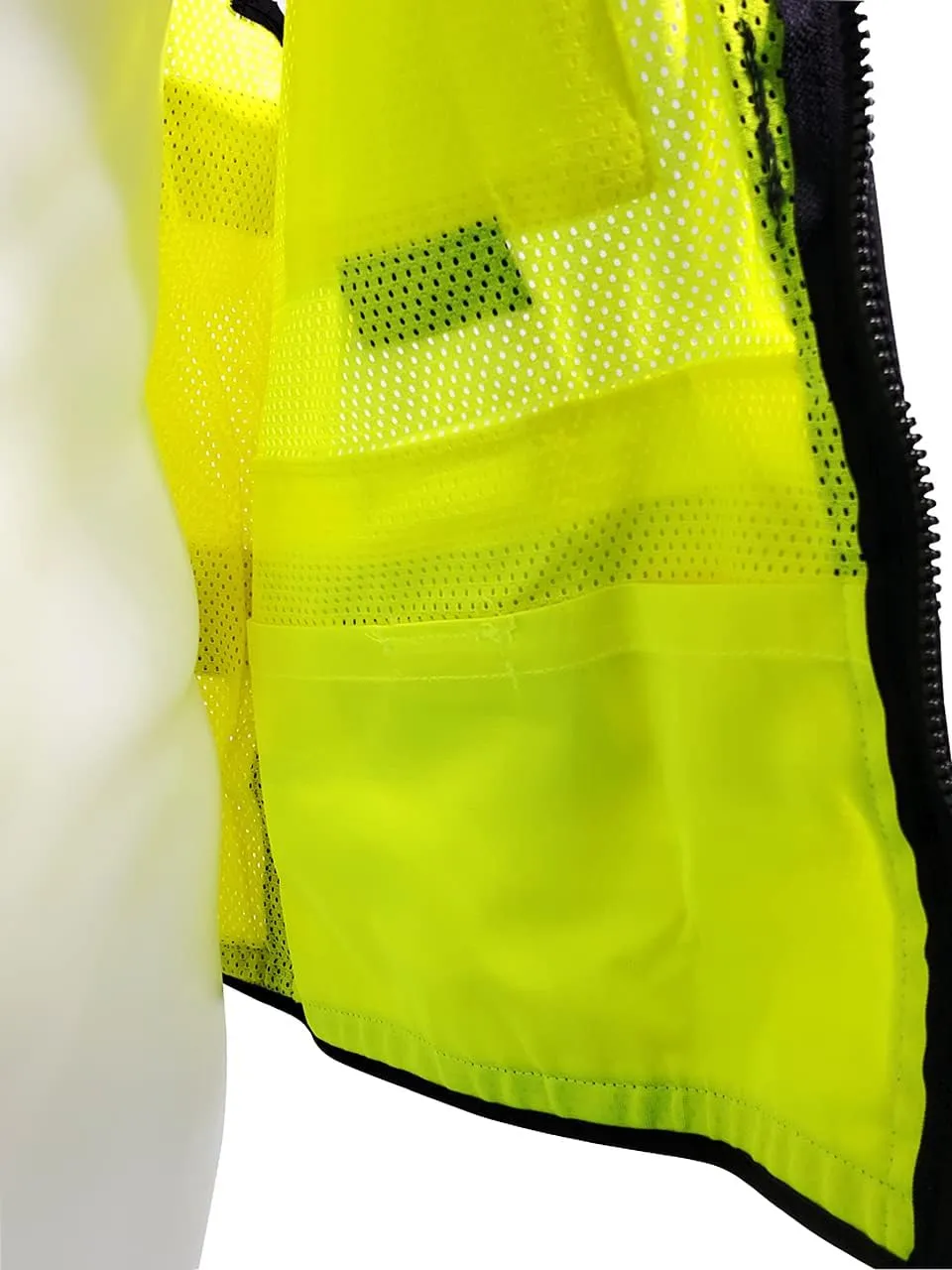 SU300G Surveyors Class 2 Green Reflective Vest with Tablet Pockets | Meets ANSI/ISEA Standards