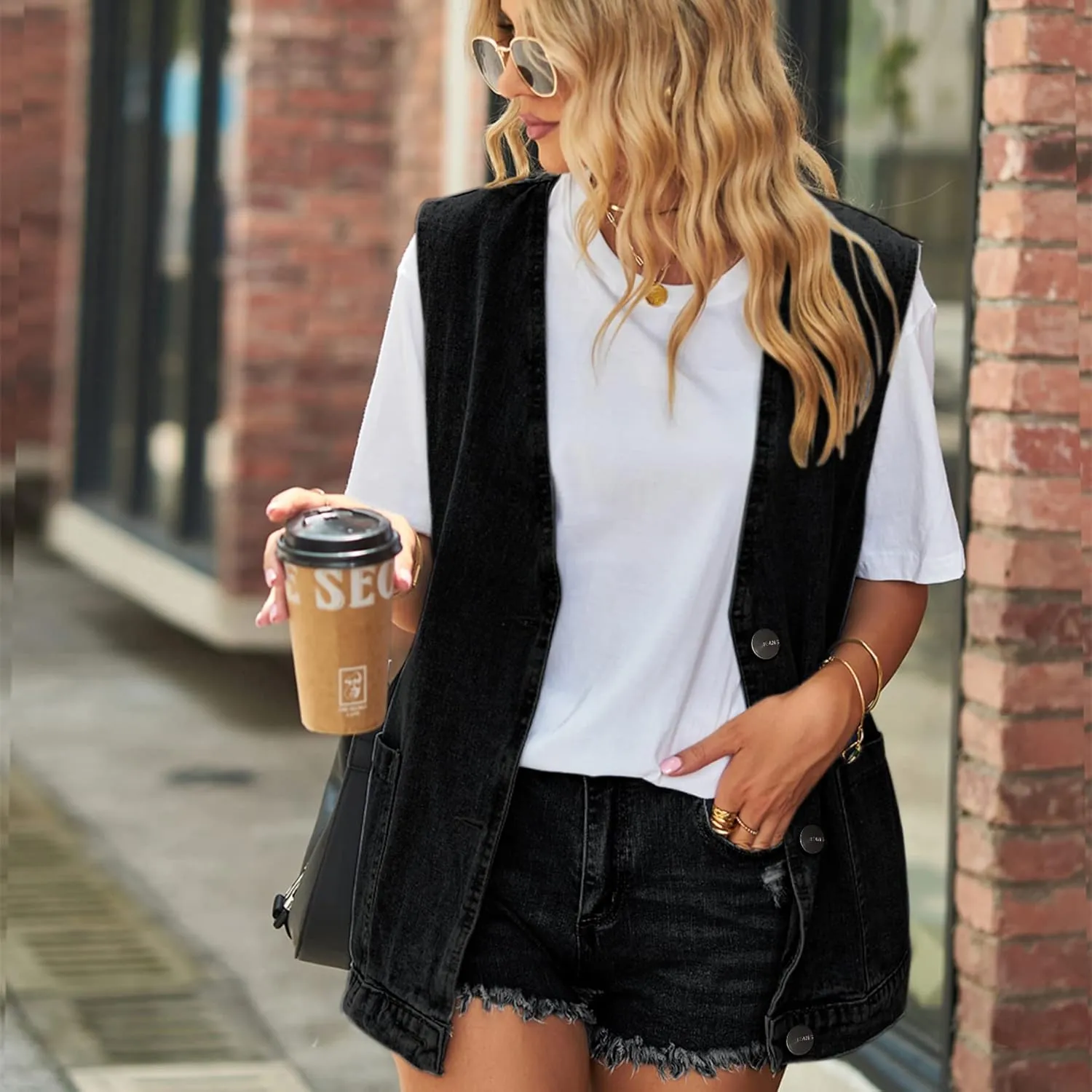 utcoco Casual Oversized Denim Vest Top for Women V-Neck Sleeveless Button Down Jean Vest Jacket with Pockets