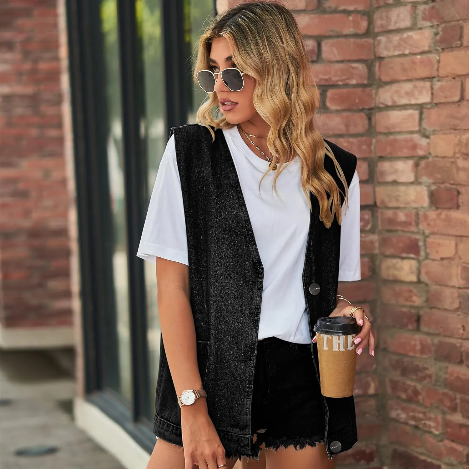 utcoco Casual Oversized Denim Vest Top for Women V-Neck Sleeveless Button Down Jean Vest Jacket with Pockets