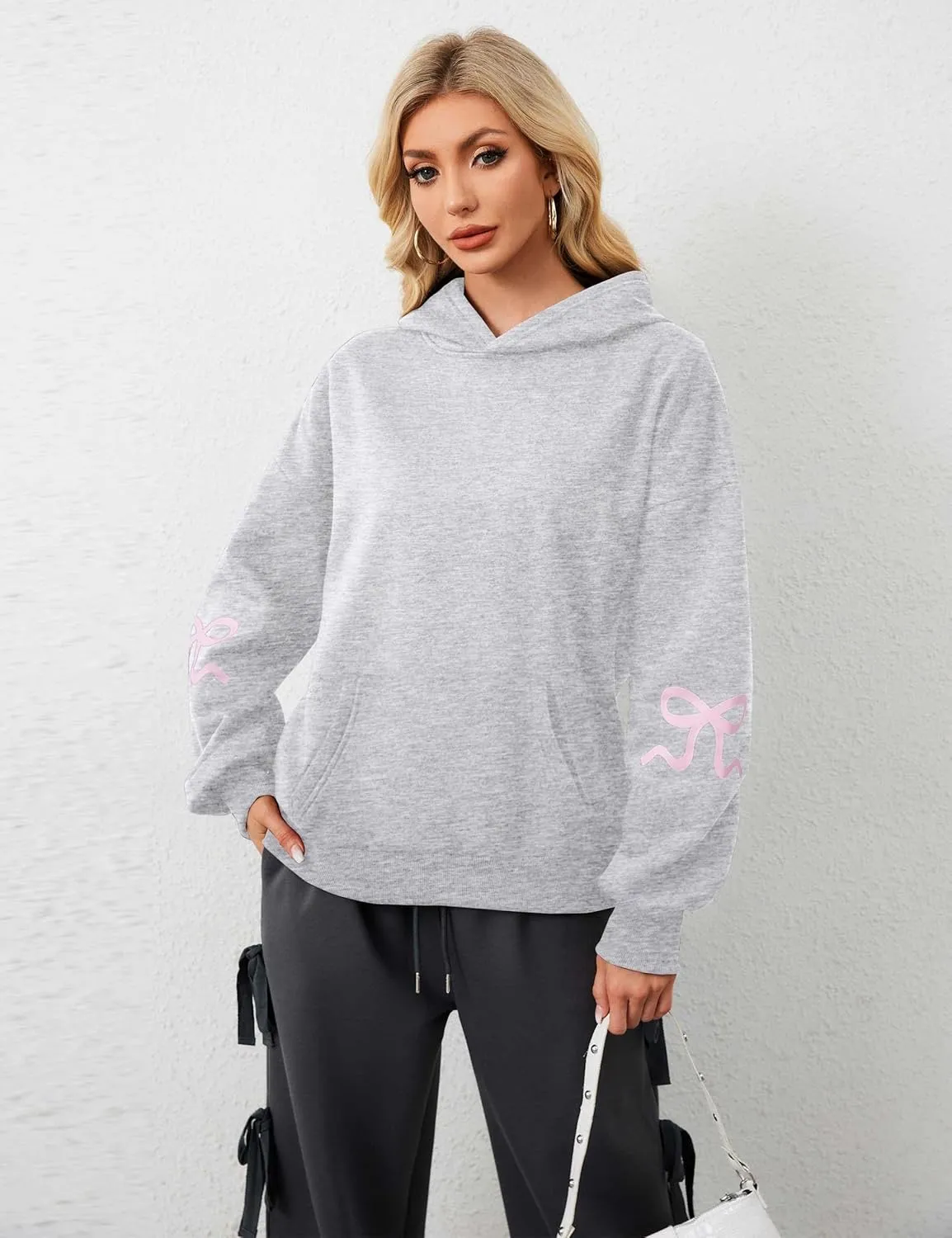 Women Cute Bow Hoodie Graphic Print Oversized Hooded Sweatshirts Long Sleeve Fleece Pullover Hoodie Tops with Pocket