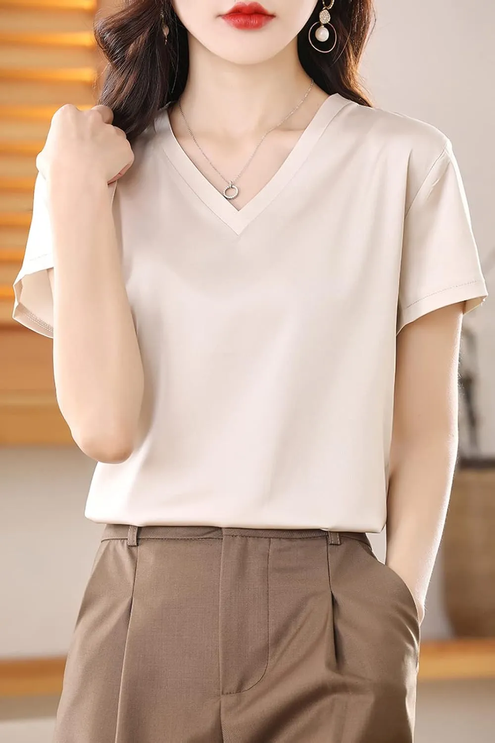 Women Silk Short Sleeve T-Shirt Exquisite V-Neck Satin Top