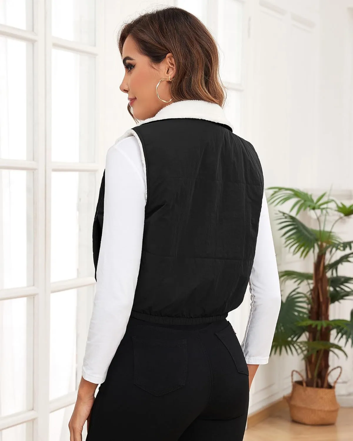 ZAFUL Women's 2024 Fleece Cropped Vest Sleeveless Zip Up Reversible Lightweight Jacket Sherpa Winter Puffer Coat Outerwear
